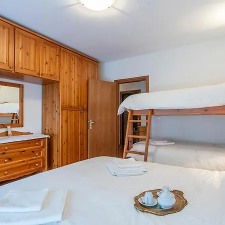 Appartamento Il Ruscello With Terrace And View Of The Alps